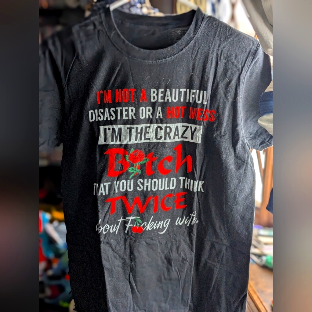 Tee shirt with a "Saying" on it